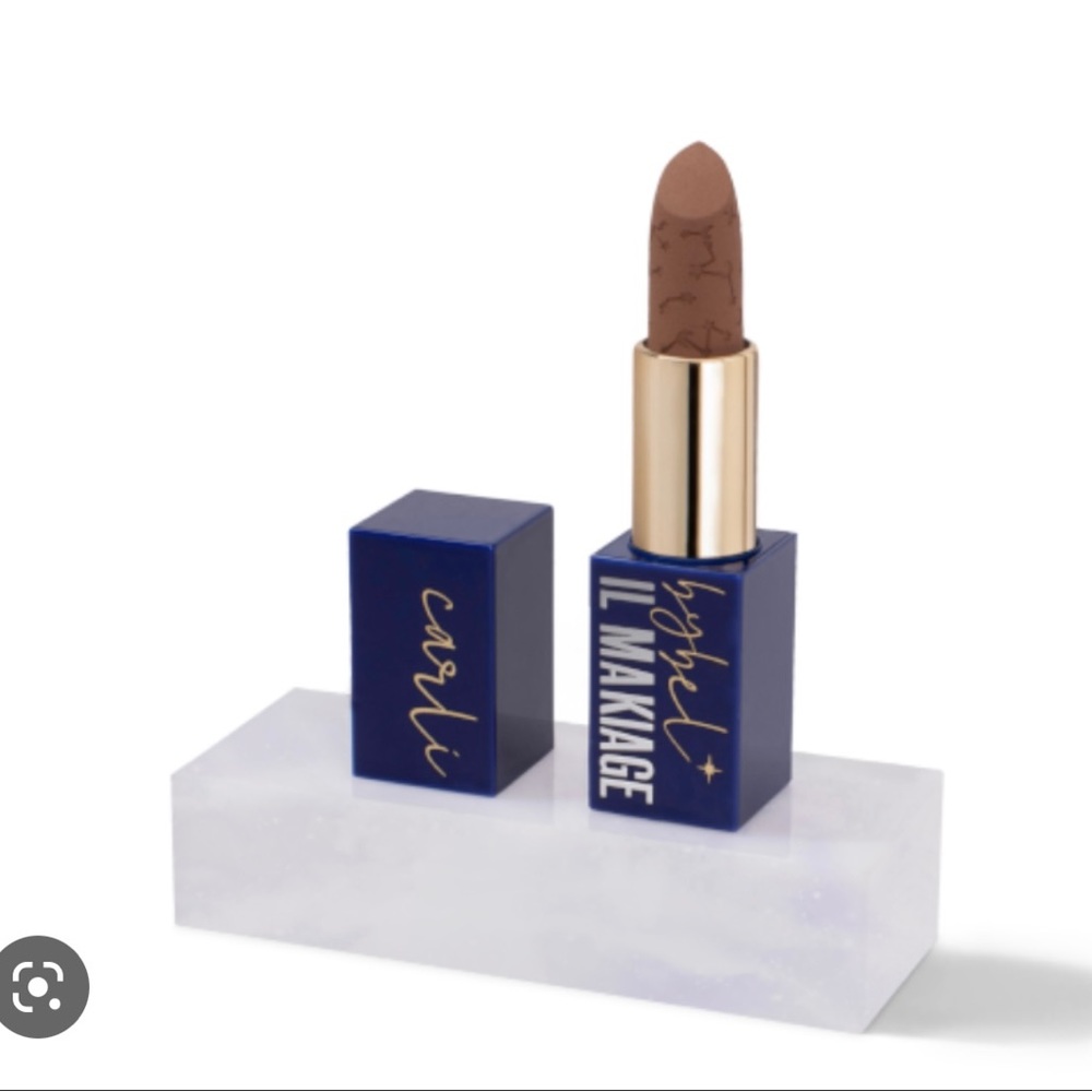 Carli Bybel x IL Makiage Constellation Collab Lipstick (Shade LIBRA) NEW!